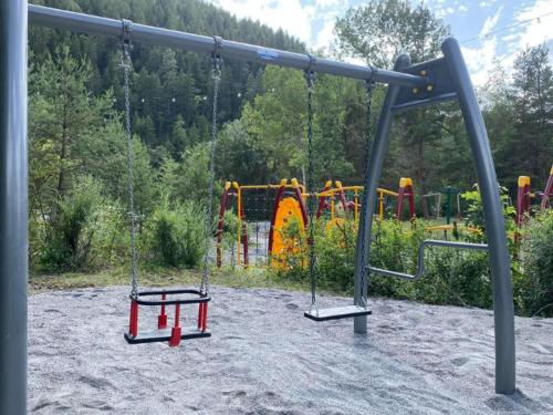 Chalet confortable animaux admis - 2 pers. - API-1-52-2372 in Molans Revela