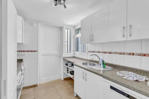 Villa con piscina privada - image 2