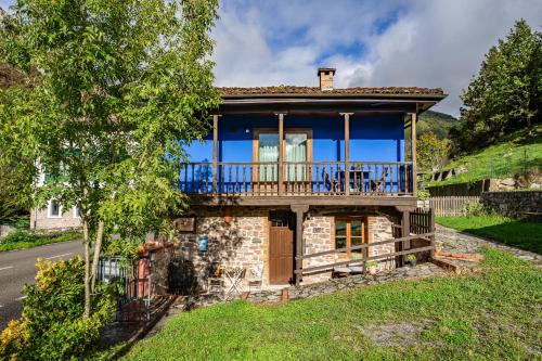 Hotelli välisilme, Aguas del Sella - jacuzzi in Precendi