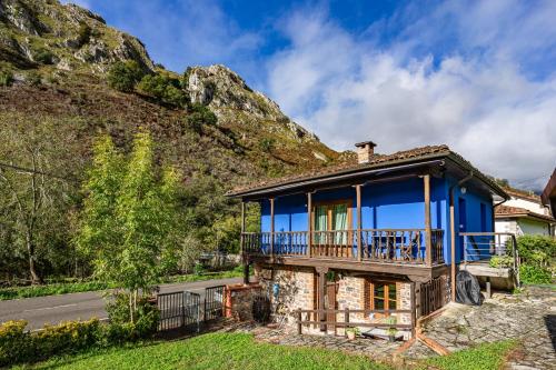 Hotelli välisilme, Aguas del Sella - jacuzzi in Precendi