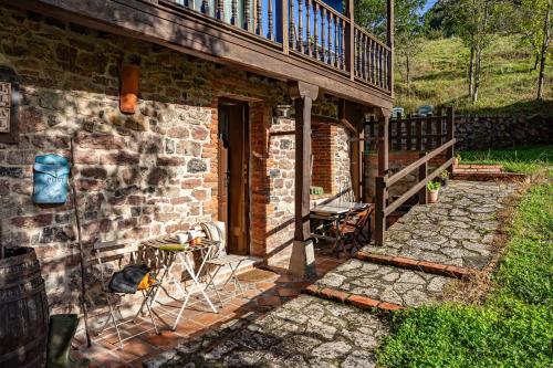 Hotelli välisilme, Aguas del Sella - jacuzzi in Precendi