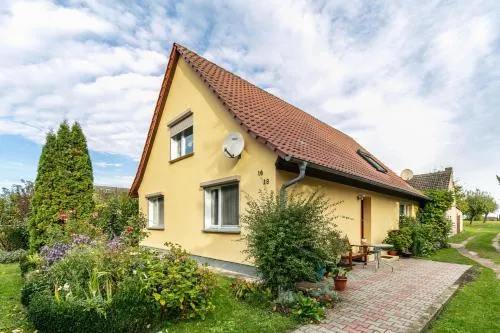Ferienwohnung im Blumengarten in Angermünde, Deutschland