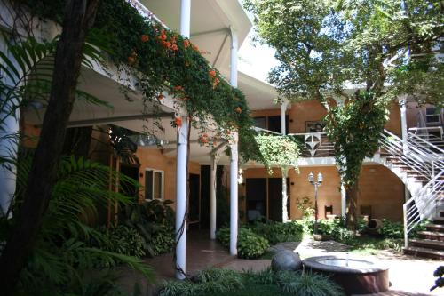 Jardim, Hotel Ciudad Vieja in Guatemala City