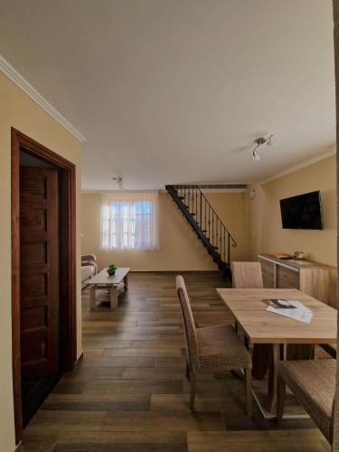 Iekārtas, Szilvaliget Vendégház (Szilvaliget Vendeghaz) in Tolksva