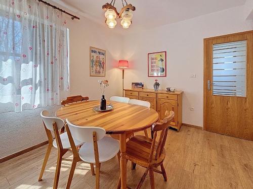 virtuve, Holiday Home Country pleasures cottage by Interhome in Dugobabe