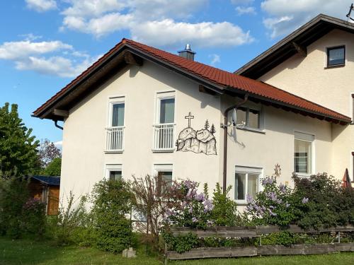 A szálláshely kívülről, Ferienhaus Plattenstein in Kirchberg im Wald