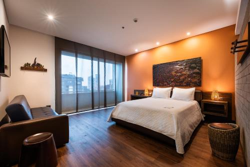 Suite, junior, balcón