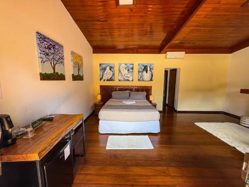Sleeps 5