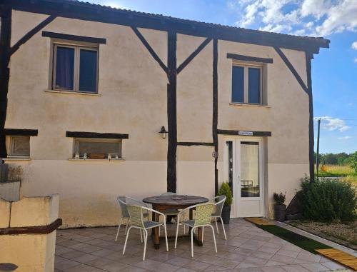 Exterior view, Gite il etait une fois in Sainte-Sabine-Born