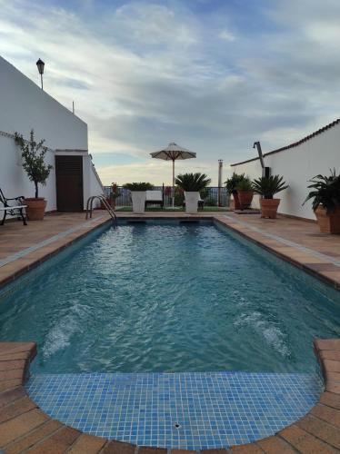 Encantadora casa con piscina privada y vistas panorámicas