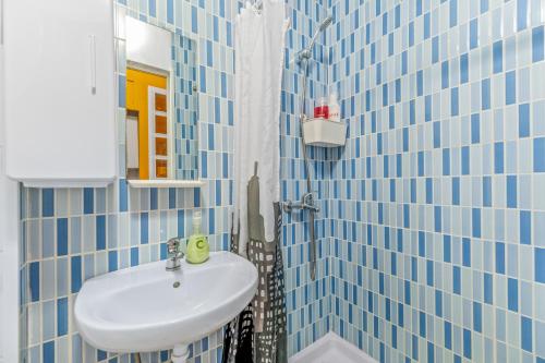 Apartamento a 199m de la Playa - image 4