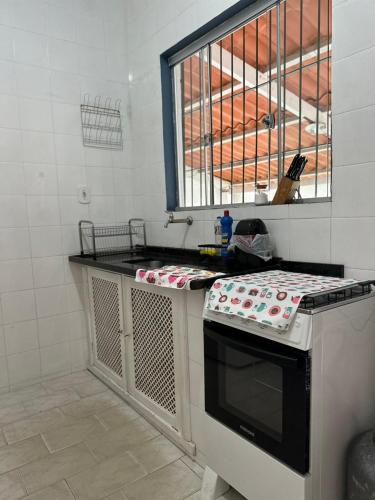 virtuve, 2 Quartos-casa toda-50 M área central e histórica (2 Quartos-casa toda-50 M area central e historica) in Santa Barbara (Minas Gerais)