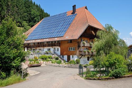 Mullerjorgenhof - Muhlenbach