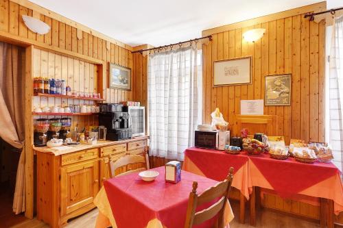 virtuve, Albergo Trieste - Lorenzago in Lorensago Di Kadore