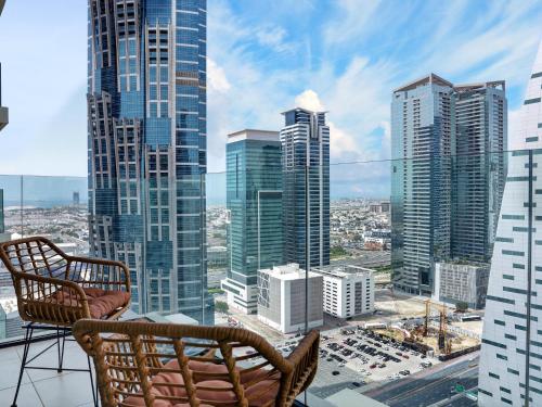PNB Living - High Floor Urban Oasis - 2 Balconies in Jumeirah