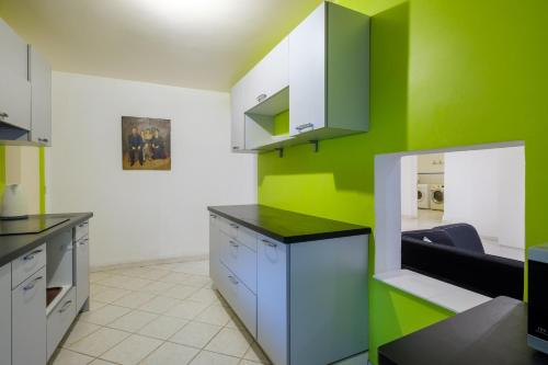 A szálláshely kívülről, Appartement Falicon, piscine in Falicon