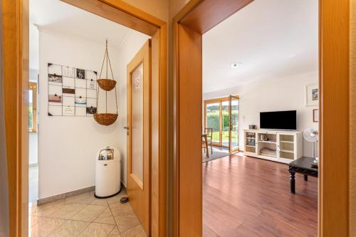 Viesnīcas āriene, Ferienwohnung Auszeit in Niederaichbach