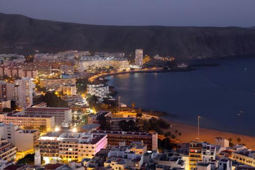 2-bedroom on Los Cristianos beach