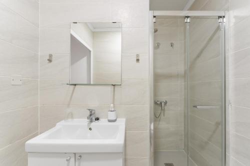 7A Hostal - image 4
