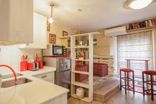Apartamento Trajano Casco Antiguo - image 4