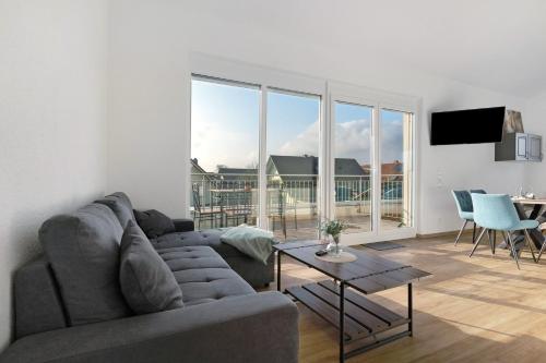 2 bedrooms, 4 beds