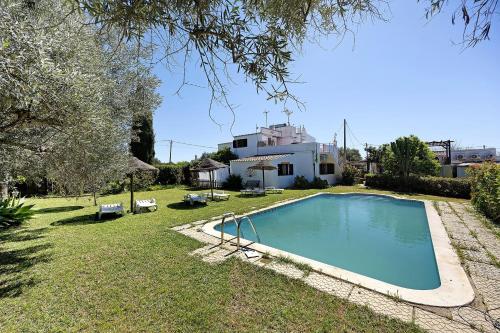 Quinta da Amendoeira – khách sạn tại Santo Estevao