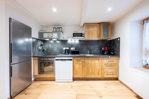 Kitchen, La source in Brides-les-Bains