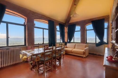  La Loggia in Pian di Scò