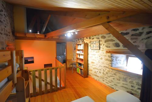 Exterior view, Gite De Charme Oliabou in Veze