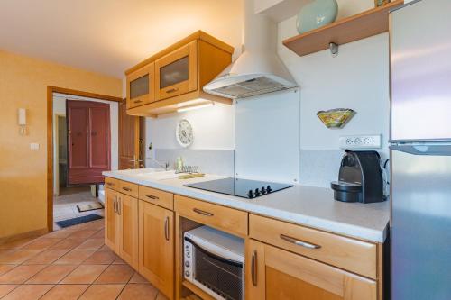 Konyha, L'amourié, Rdc, Gîte 4 Personnes (L'amourie, Rdc, Gite 4 Personnes) in Sainte-Croix-du-Verdon