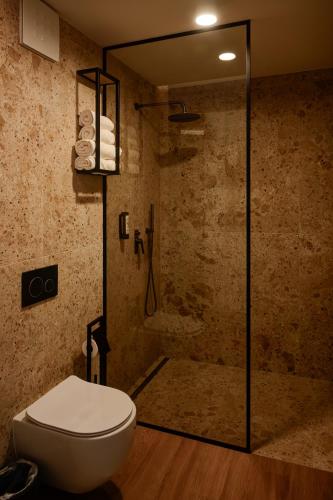 Maravida Vacation Rooms 4
