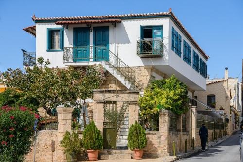 Aegina Town The Stone House - Эгина