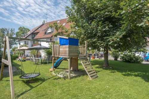 Фасада на хотела, Gästehaus Heinemann - Dg4 (Gastehaus Heinemann - Dg4) in Лангенарген
