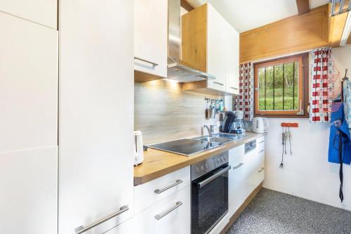 Kitchen, Ferienhaus Westerwald in Mengerskirchen