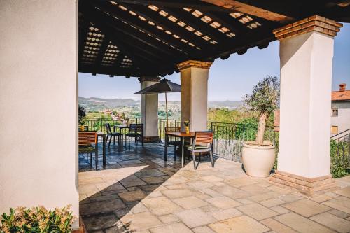 Maravida Vacation Rooms 2