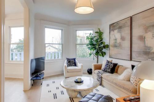 Stylish Renovated 3-BR San Francisco Condo – khách sạn tại Richmond District