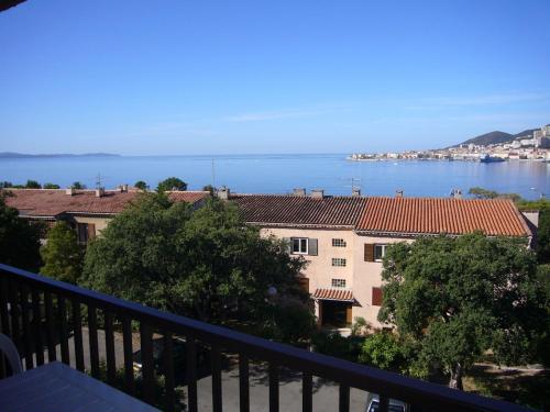 Studio climatisée avec vue panoramique proche mer