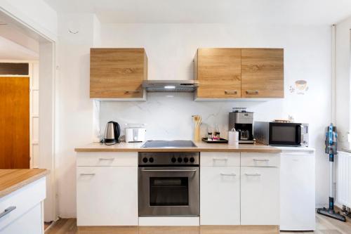 Kitchen, Ferienwohnung Nickel in Gemunden