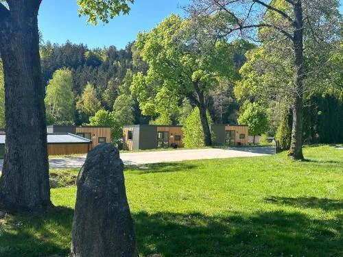 Franz Josefs Tinyhäuser in Untergriesbach, Deutschland