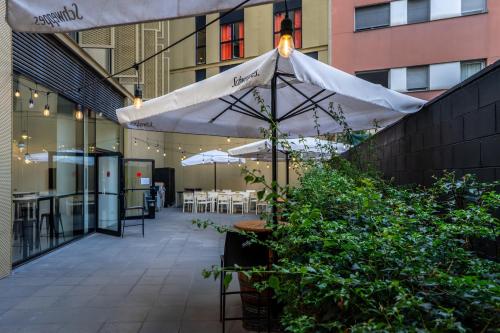 ทัศนียภาพภายนอกโรงแรม, อีซีโฮเต็ล บาร์เซโลนา ฟิรา (easyHotel Barcelona Fira) in ออสปิตาเล็ต เดอ โลเบรอกัต