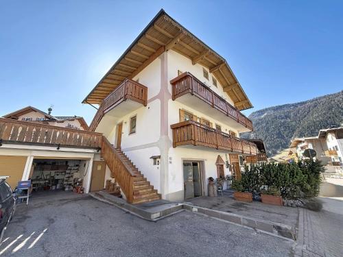 Apartment Cesa Gaby by Interhome