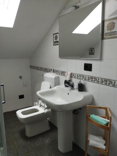 Dragonfly House, Alloggio in casa bifamigliare in Roletto