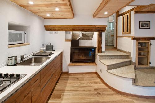 virtuve, Sweet Somma Mountain Lodge in San Giacomo Filippo