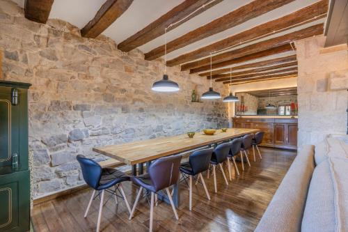 A szálláshely kívülről, Casa Familiar con Spa in Verdu