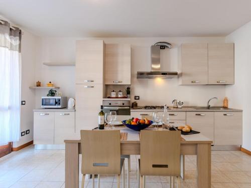 Apartment Casa Carla by Interhome