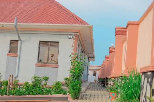 Innos Royale Suites in Rukungiri
