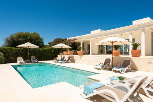 Villa Mariposa – khách sạn tại Sant Lluis