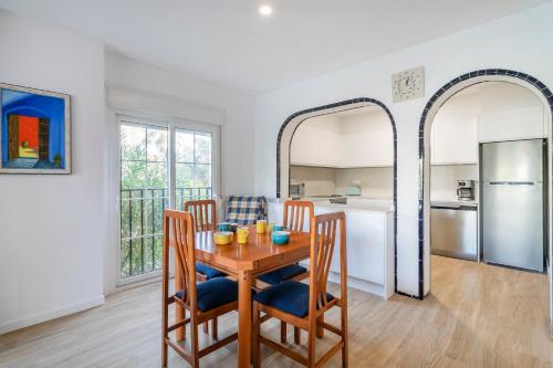 Bungalow 213 - image 3