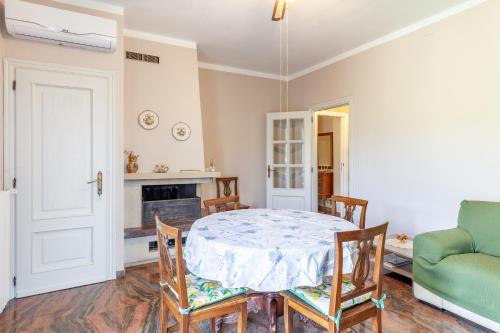 Зовнішній вигляд готелю, Villa La Lanterna Bianca a Bagnone in Баньоне