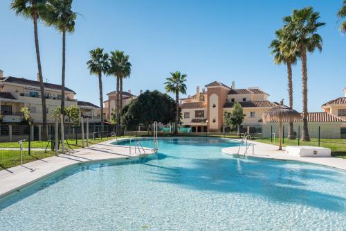 Baviera Homes Sunset and Golf Room Type - Two-Bedroom Deluxe Apartment with Ocean View